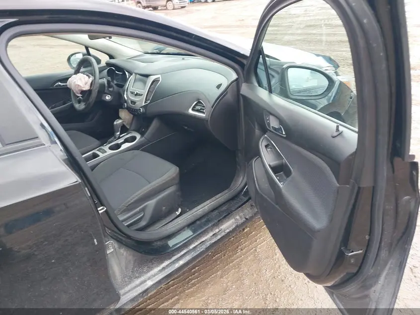 2017 CHEVROLET CRUZE LS AUTO