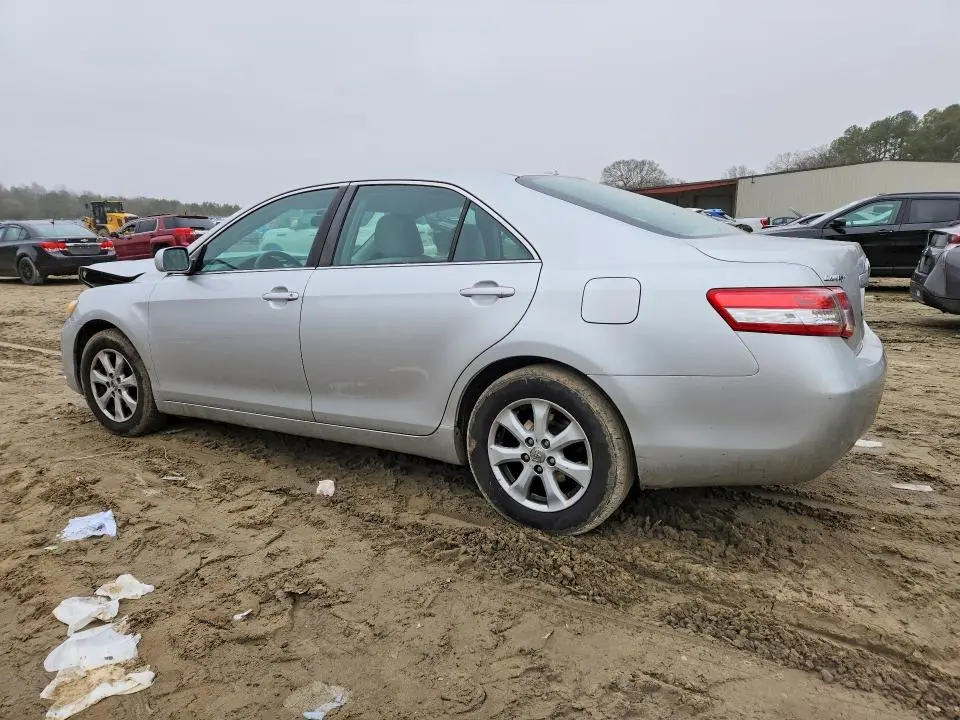 2011 TOYOTA CAMRY BASE  