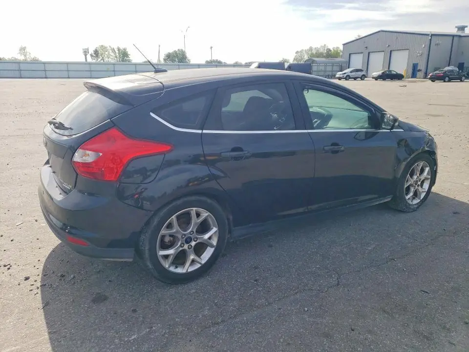 2014 FORD FOCUS TITANIUM  