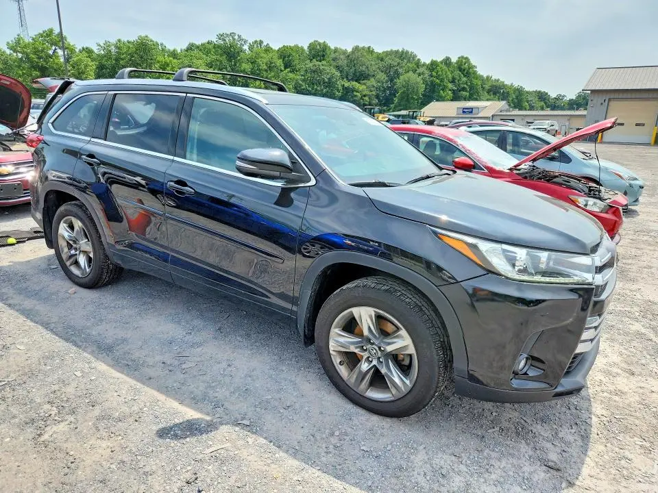 2019 TOYOTA HIGHLANDER LIMITED PLATINUM  