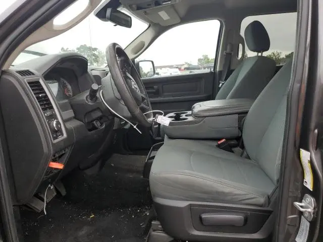 2016 RAM 1500 ST