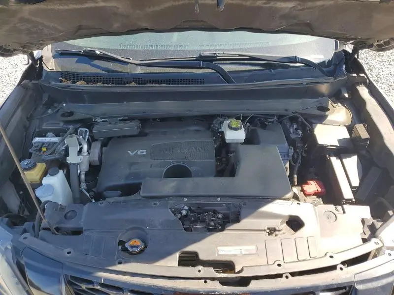 2019 NISSAN PATHFINDER SL  