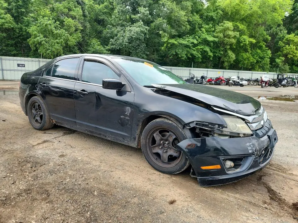 2010 FORD FUSION SE  