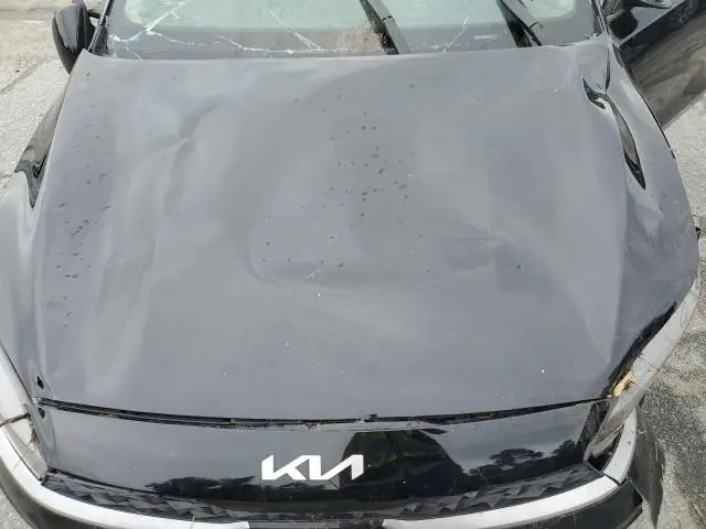 2024 KIA FORTE LX