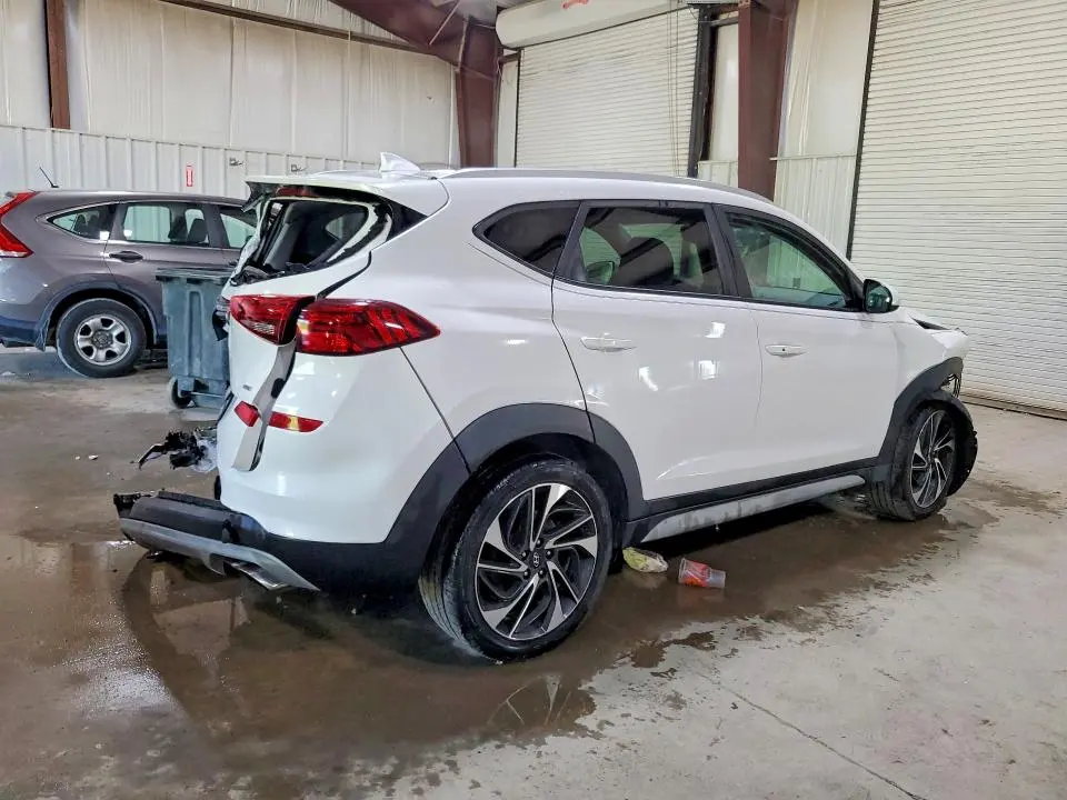 2020 HYUNDAI TUCSON SPORT  