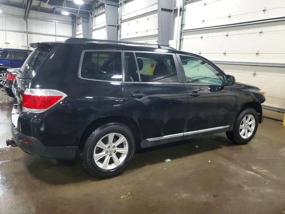 2012 TOYOTA HIGHLANDER BASE  