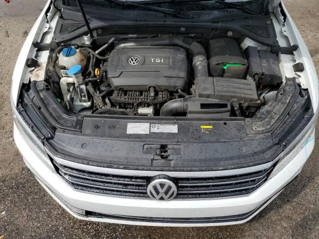 2017 VOLKSWAGEN PASSAT SEL PREMIUM  