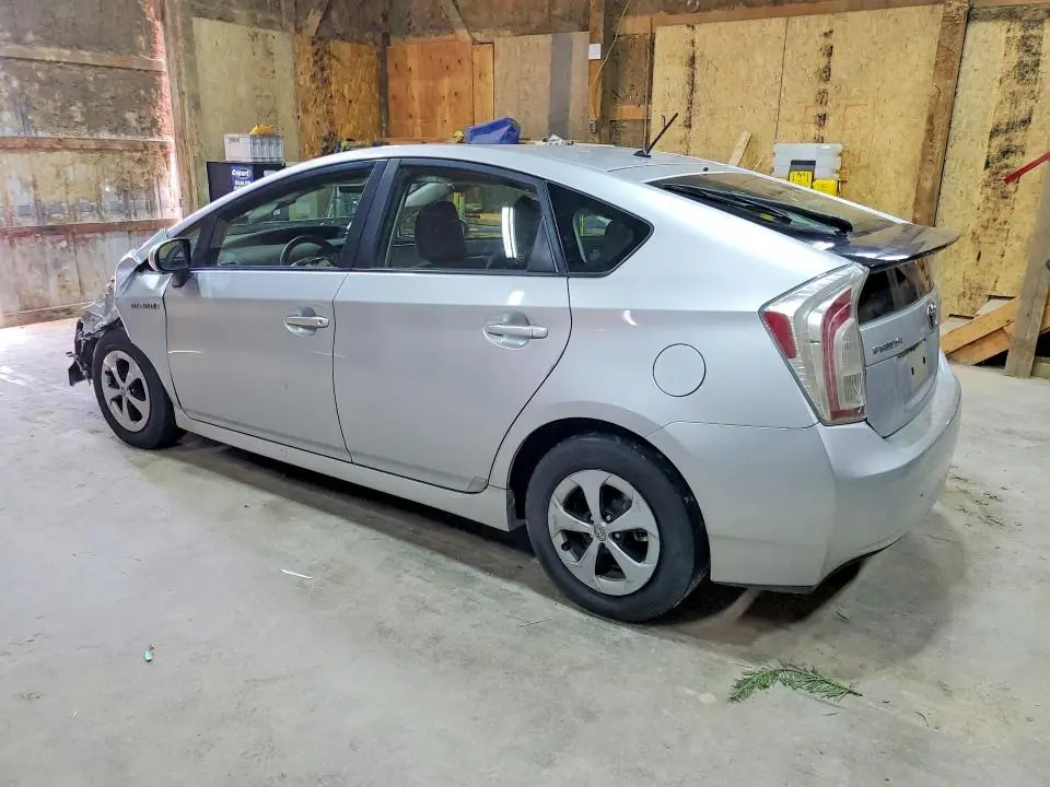 2015 TOYOTA PRIUS TWO  