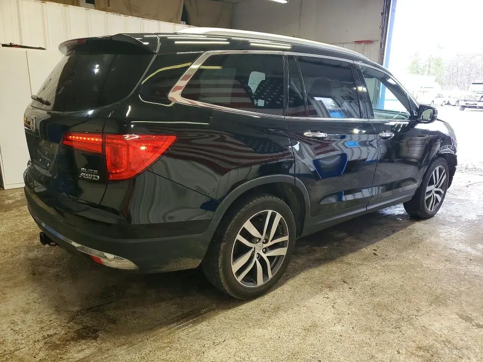 2018 HONDA PILOT   