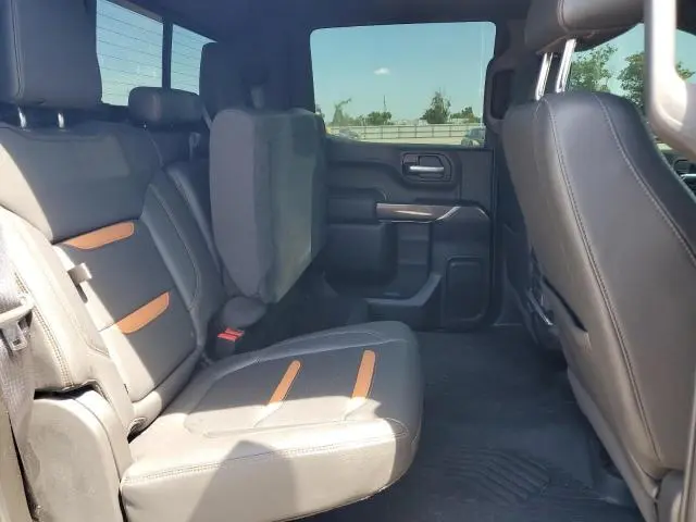 2021 GMC SIERRA K1500 AT4  