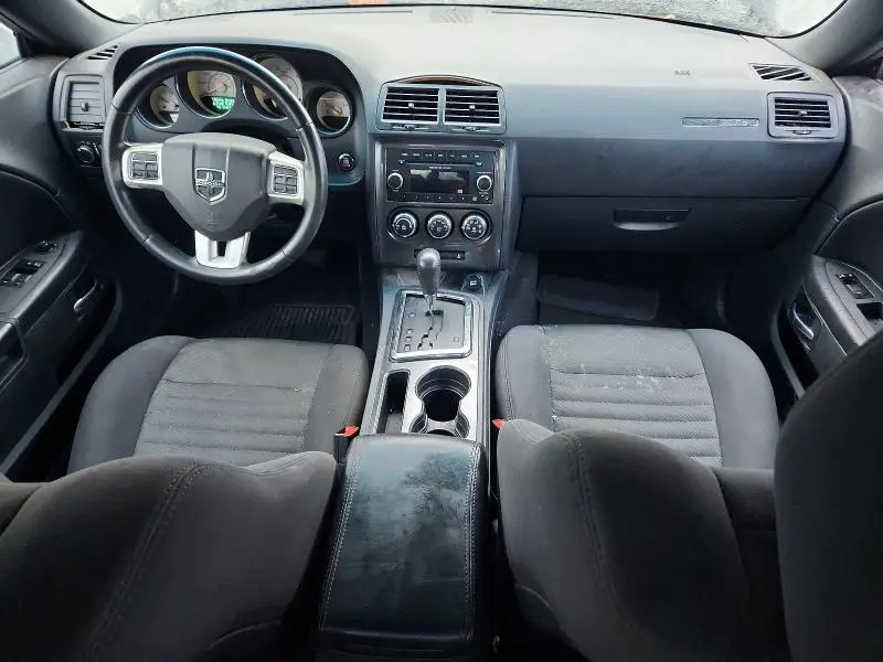 2014 DODGE CHALLENGER SXT  