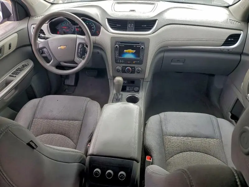 2015 CHEVROLET TRAVERSE LS  