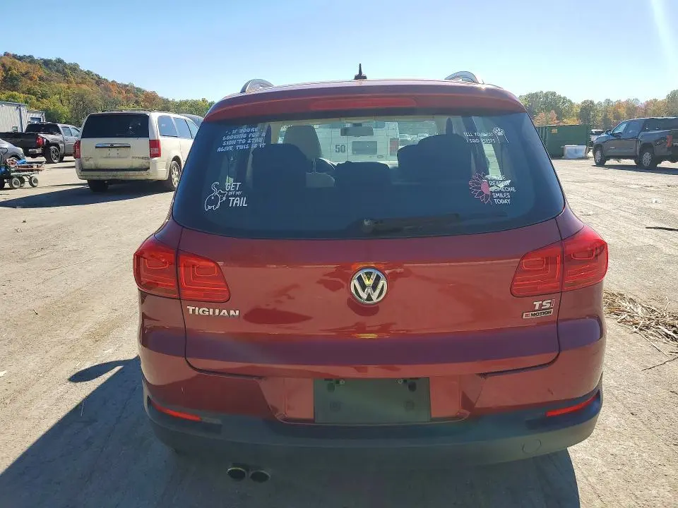 2016 VOLKSWAGEN TIGUAN S  