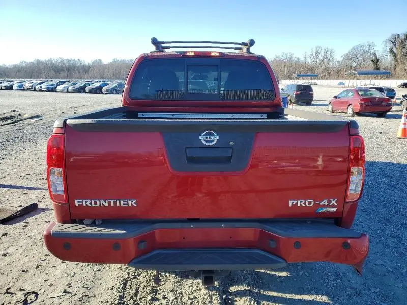 2017 NISSAN FRONTIER S  