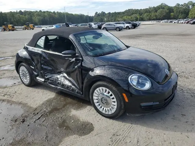 2016 VOLKSWAGEN BEETLE S/SE  
