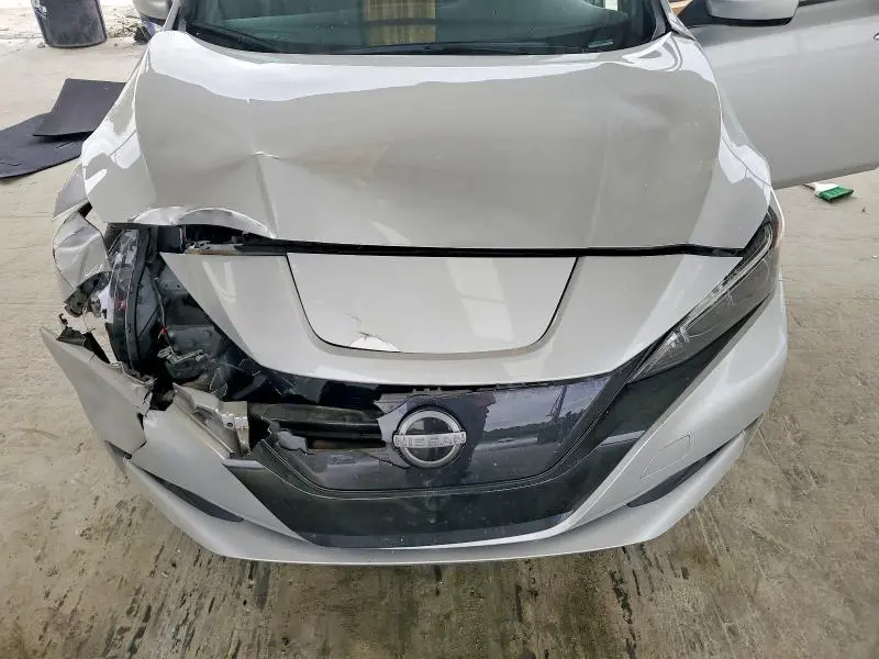 2023 NISSAN LEAF S  