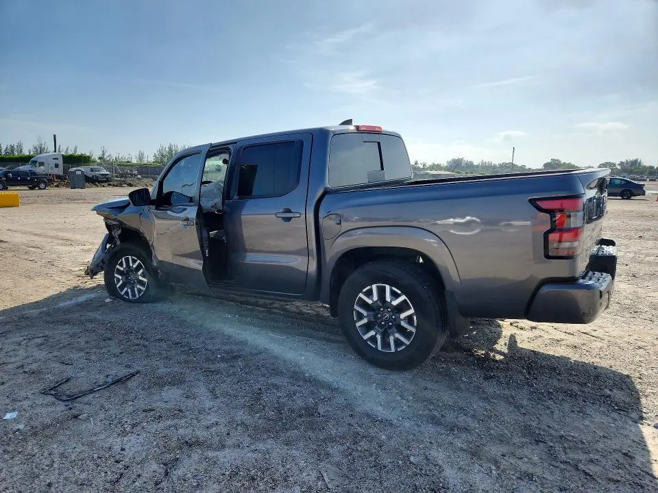 2023 NISSAN FRONTIER SV  
