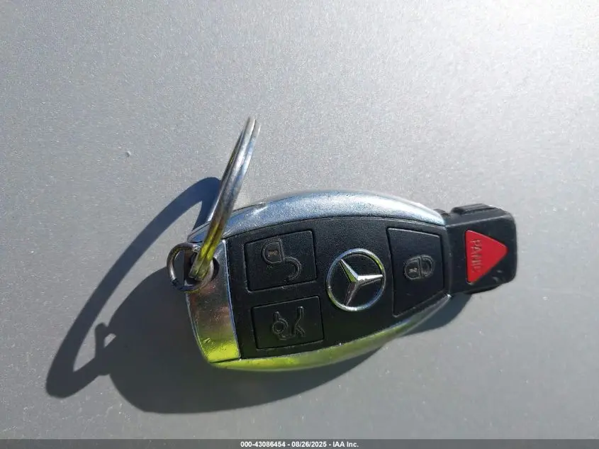 2010 MERCEDES-BENZ E 350  