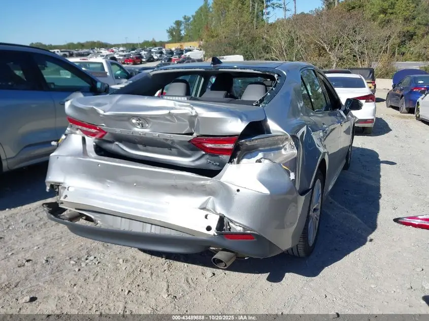 2019 TOYOTA CAMRY XLE V6