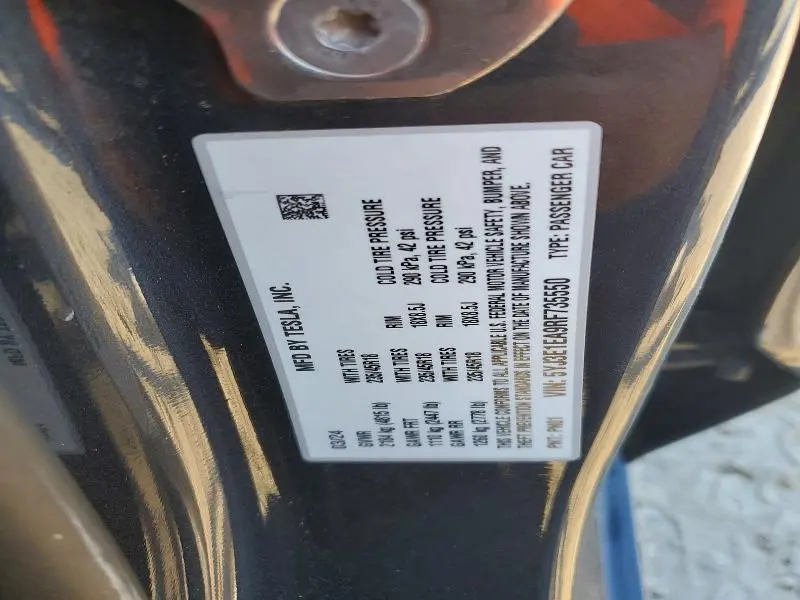 2024 TESLA MODEL 3   