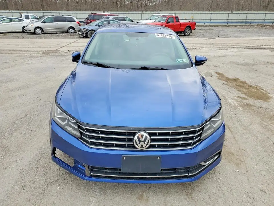 2017 VOLKSWAGEN PASSAT S  