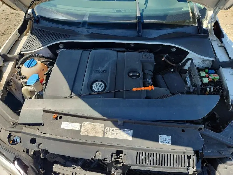 2012 VOLKSWAGEN PASSAT SE  