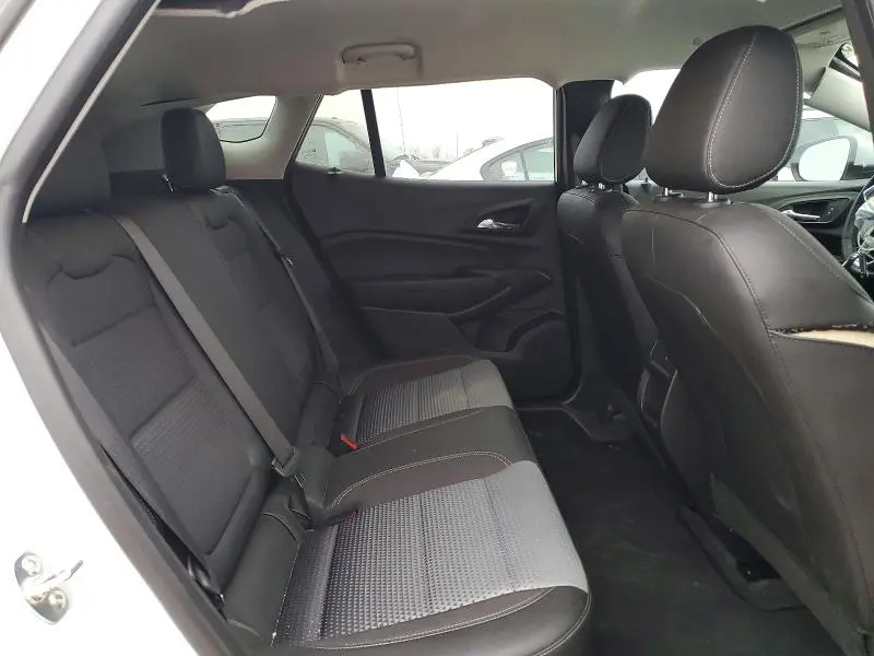 2025 CHEVROLET TRAX 1LT  