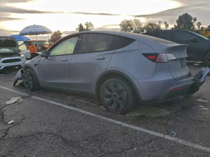 2024 TESLA MODEL Y   