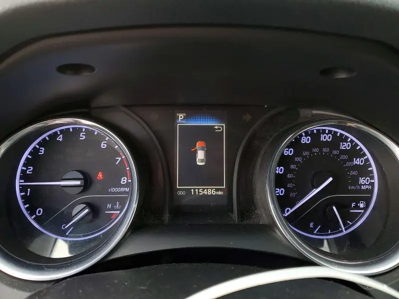 2019 TOYOTA CAMRY LE  