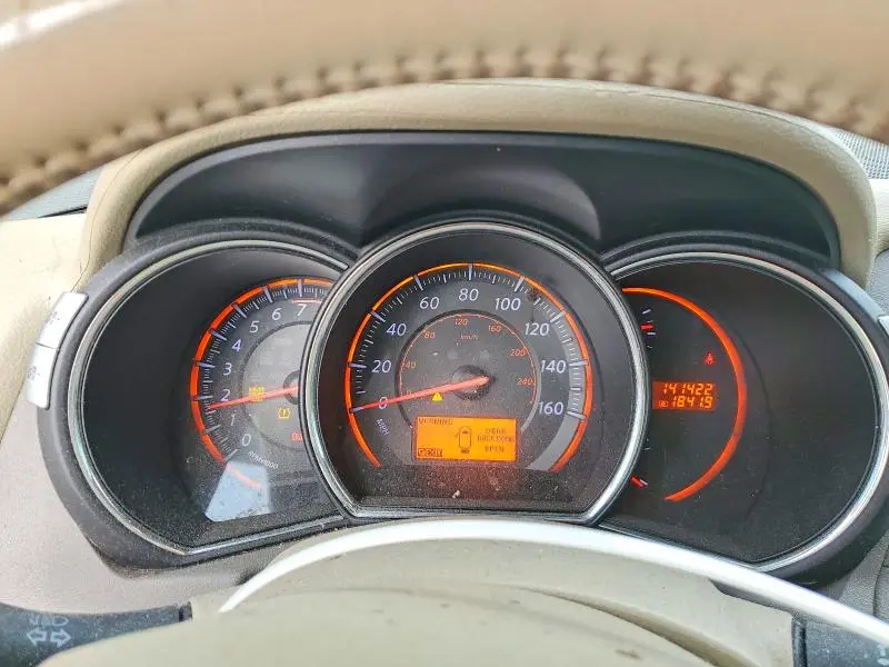 2010 NISSAN MURANO S  