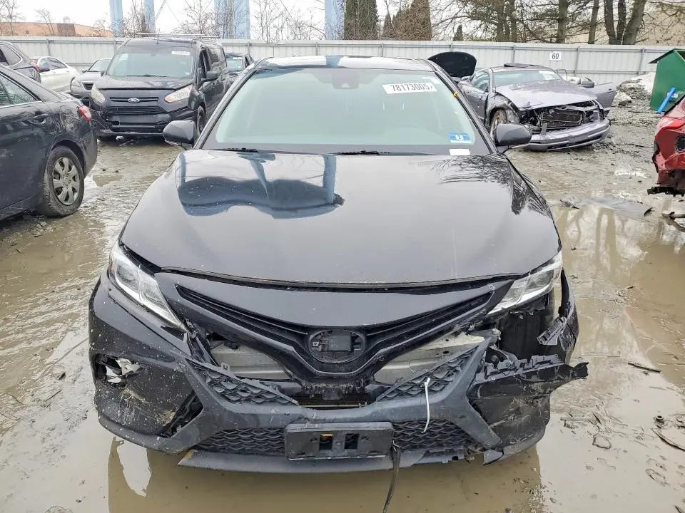 2019 TOYOTA CAMRY   