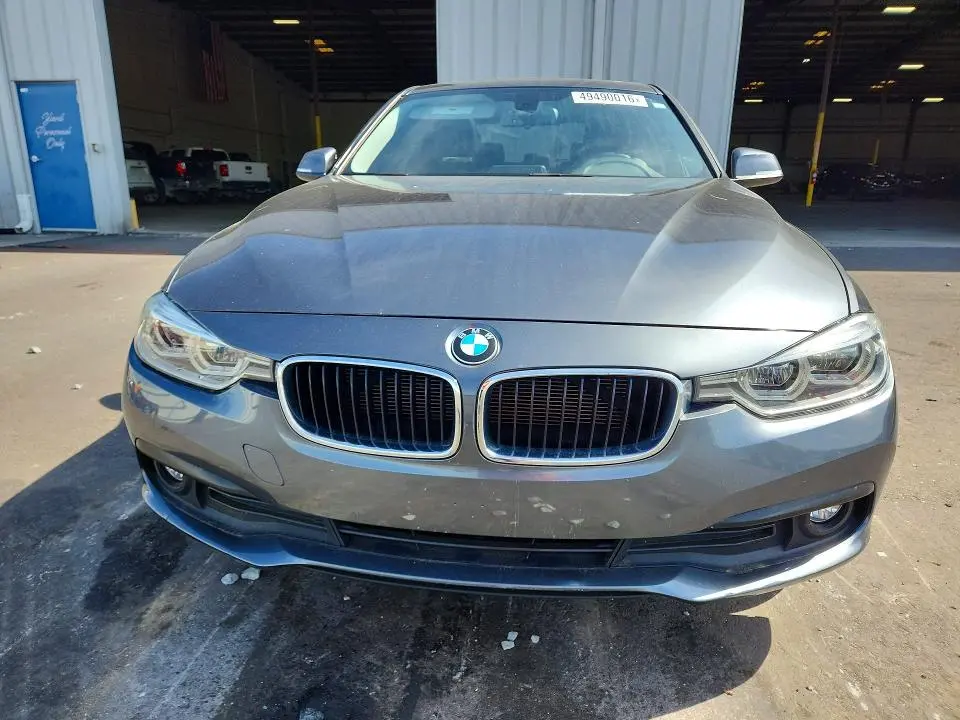 2018 BMW 320 I  