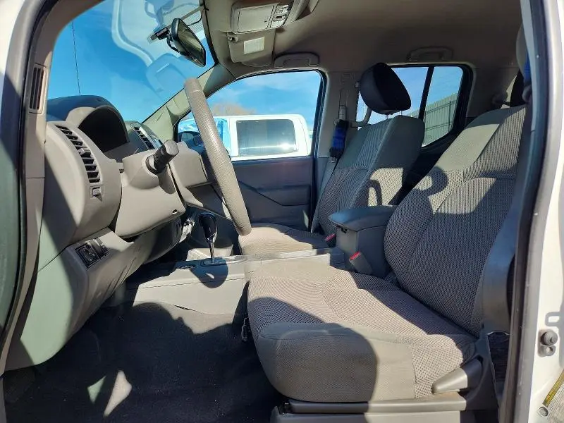 2020 NISSAN FRONTIER SV  