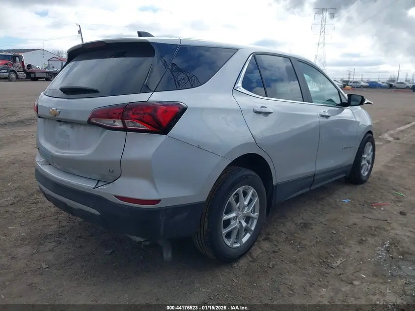 2022 CHEVROLET EQUINOX FWD LT