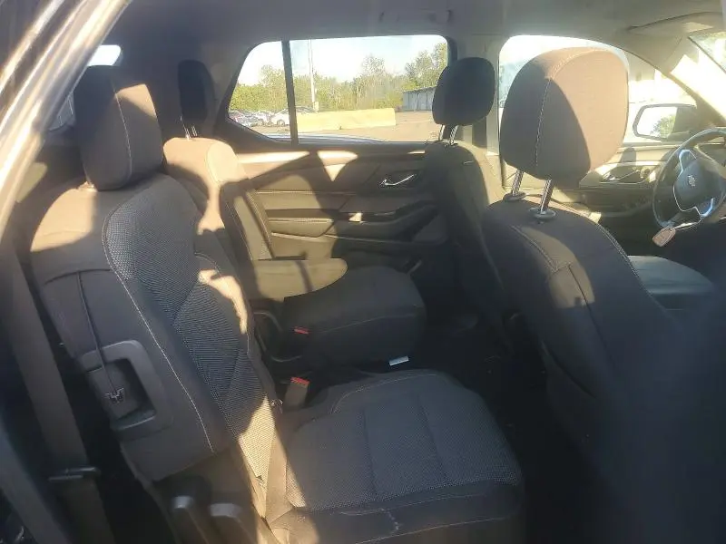 2018 CHEVROLET TRAVERSE LT  