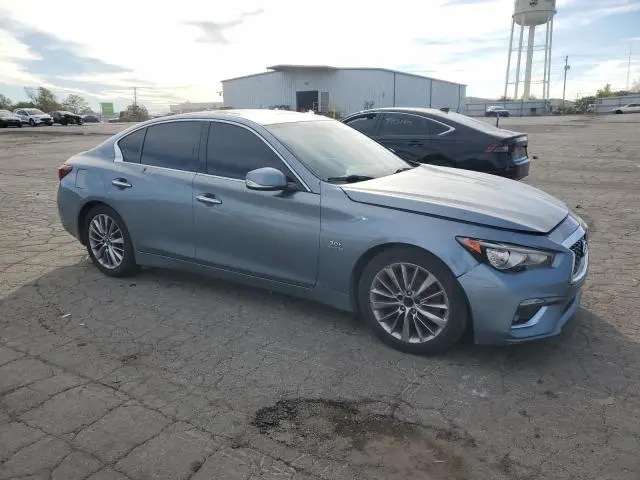 2018 INFINITI Q50 LUXE  