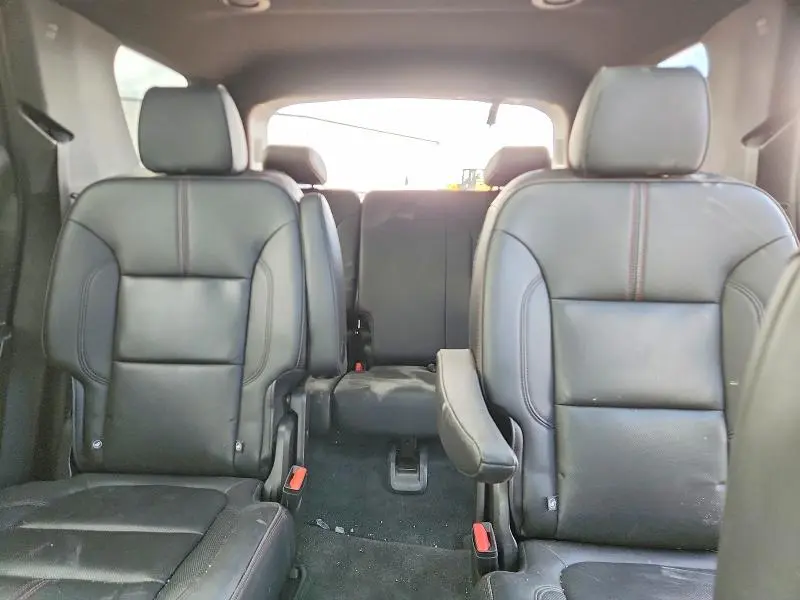 2022 CHEVROLET TRAVERSE RS  