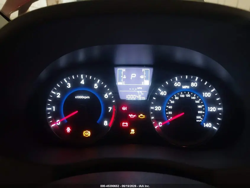 2016 HYUNDAI ACCENT SE