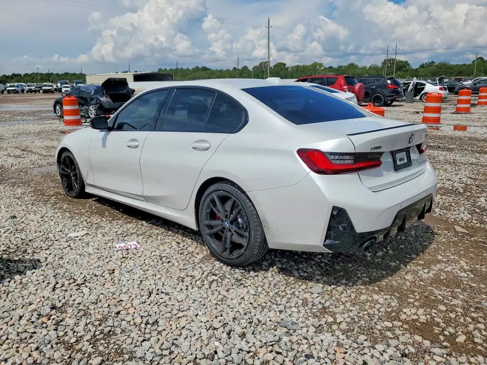 2024 BMW 330XI   