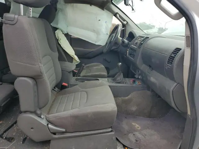 2013 NISSAN FRONTIER S