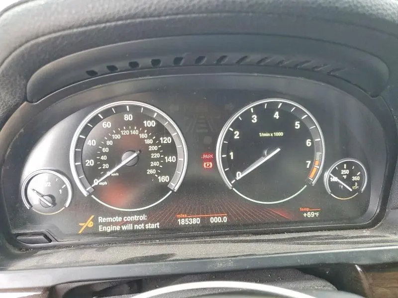 2011 BMW 750 XI  