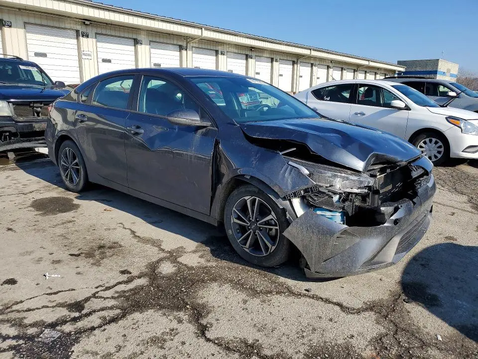 2024 KIA FORTE LX  