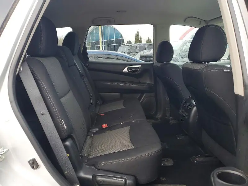 2019 NISSAN PATHFINDER S  