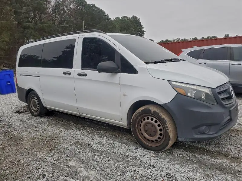 2016 MERCEDES-BENZ METRIS   