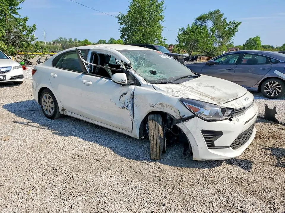 2023 KIA RIO LX  