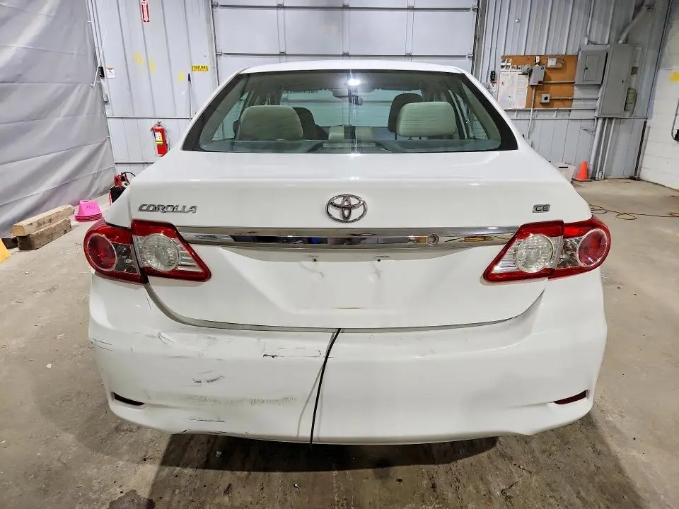 2013 TOYOTA COROLLA LE  