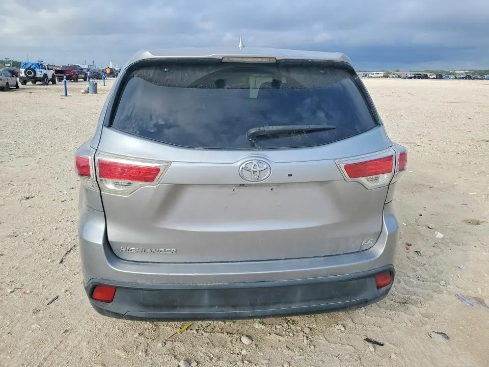 2014 TOYOTA HIGHLANDER LE PLUS  