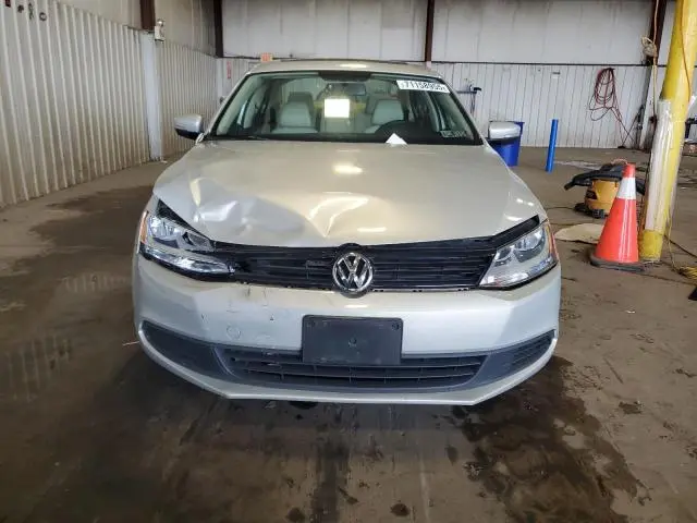 2012 VOLKSWAGEN JETTA SE  