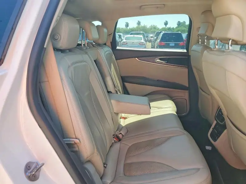 2019 LINCOLN NAUTILUS SELECT  
