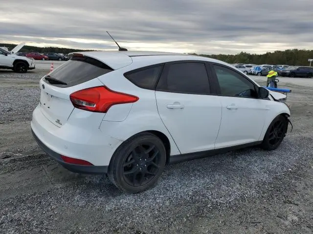 2016 FORD FOCUS SE  